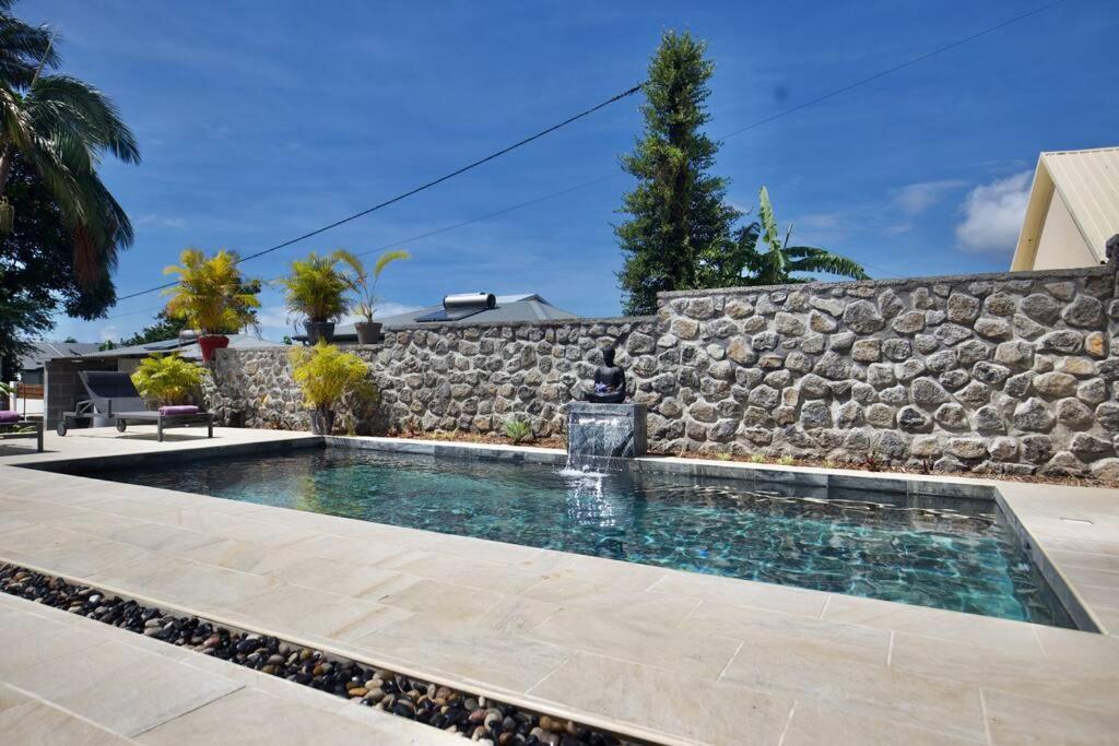 Villa Du Beau Vallon 2 Jacuzzi Privatif Et Piscine Chauffee Partagee Saint-Benoît المظهر الخارجي الصورة