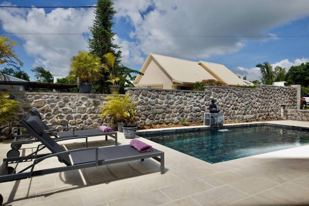 Villa Du Beau Vallon 2 Jacuzzi Privatif Et Piscine Chauffee Partagee Saint-Benoît المظهر الخارجي الصورة